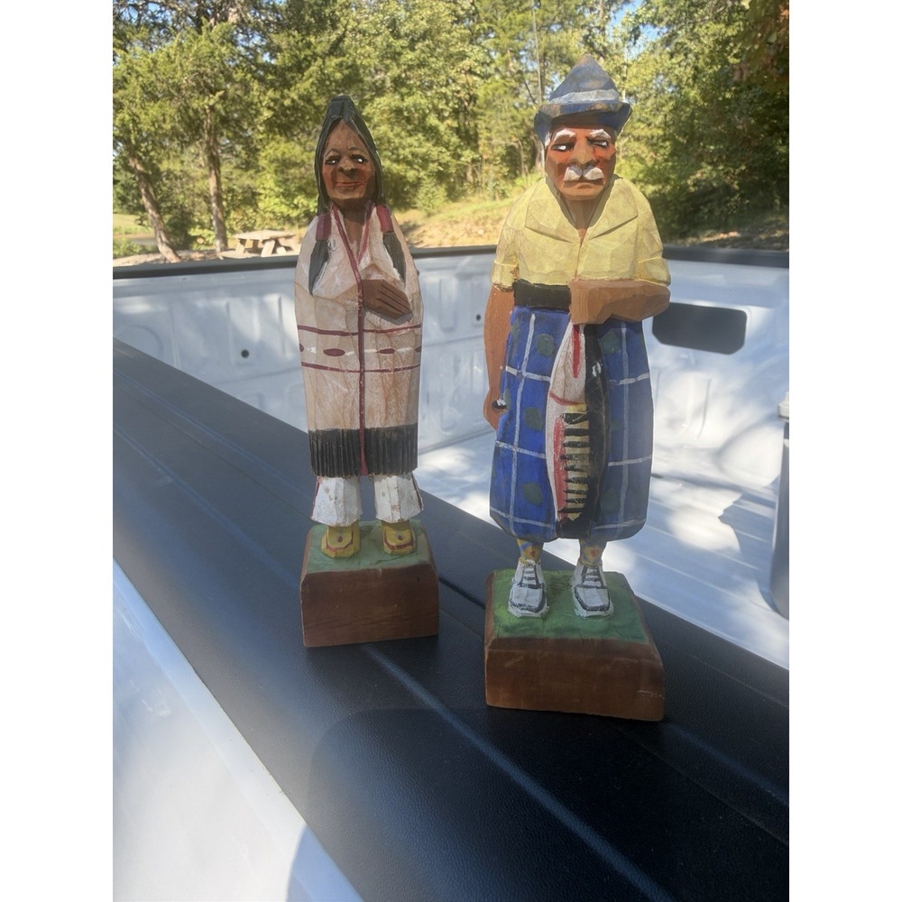 VTG Huron Indian Hand carved Wood Pair of signed Canada Figurines
